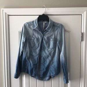 Lauren Conrad denim button up shirt